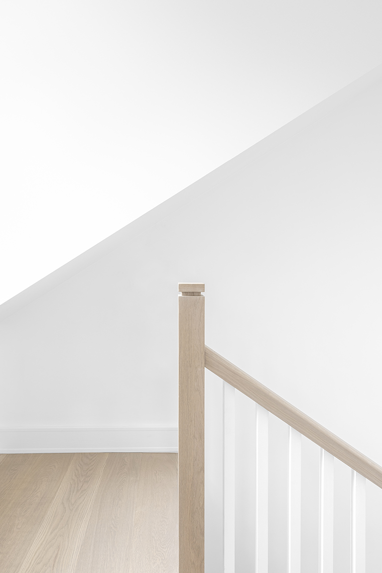 Zoe Wetherall / Interior Architecture / Diagonal Stairs