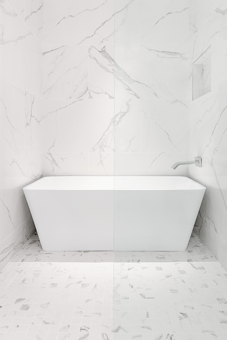 Zoe Wetherall / Interior Architecture / Minimal Bath